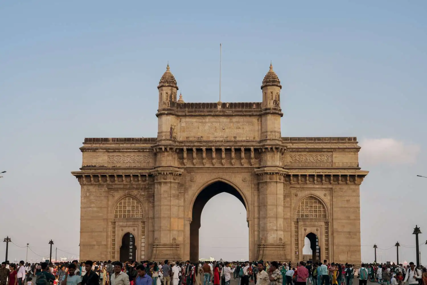 Gateway of India Mumbai outstation from Gujarat